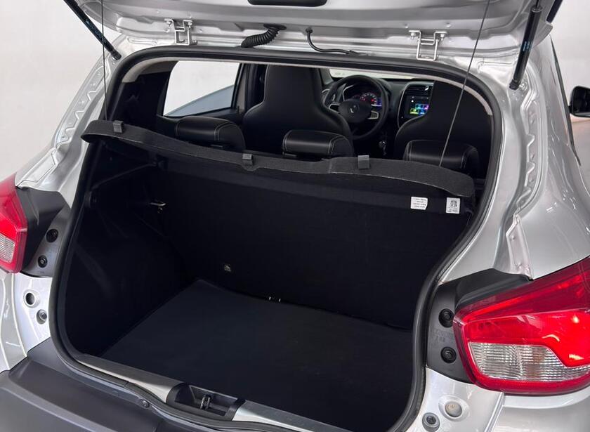 Whatsapp image 2026 02 06 at 10.48.37 %281%29